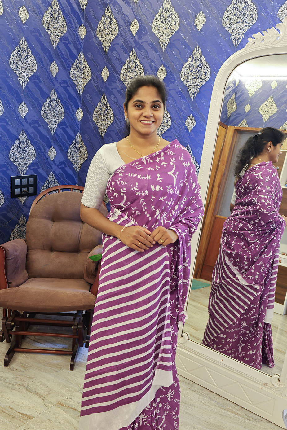 purple-with-white-saree