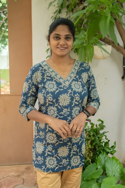 Cottom Straight V Neck Border Short Top Peacock Blue