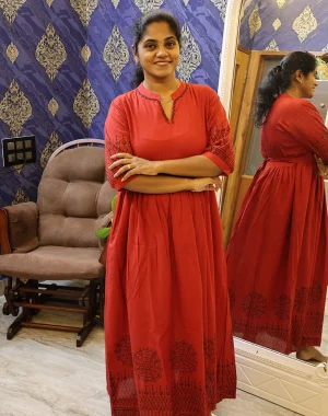 full-lenght-frock-red